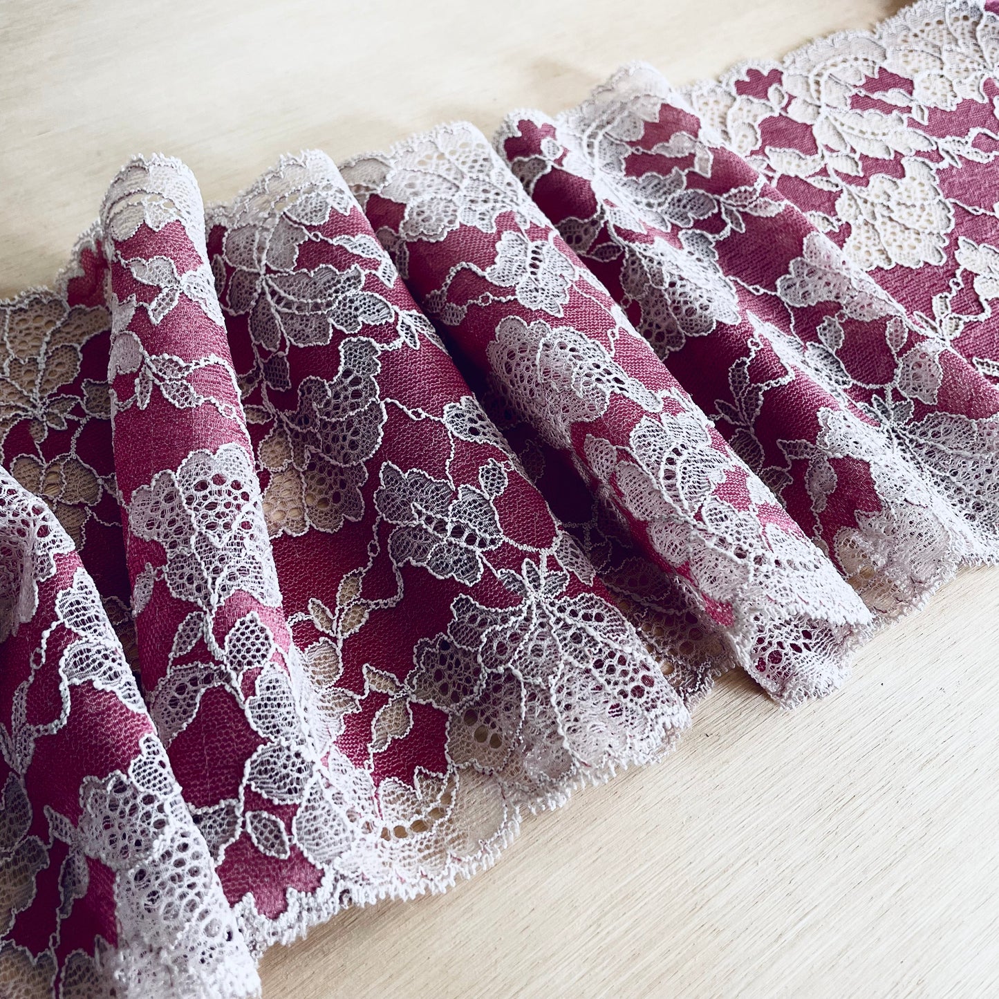 Two-tone Stretch Lace | 16cm Wide | Velvet Rose / Beige | Price per metre