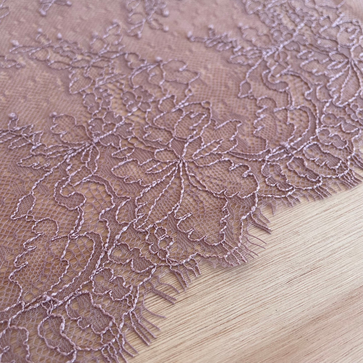 Antique Rose Chantilly-Style Eyelash Lace 25cm Wide | Price per metre