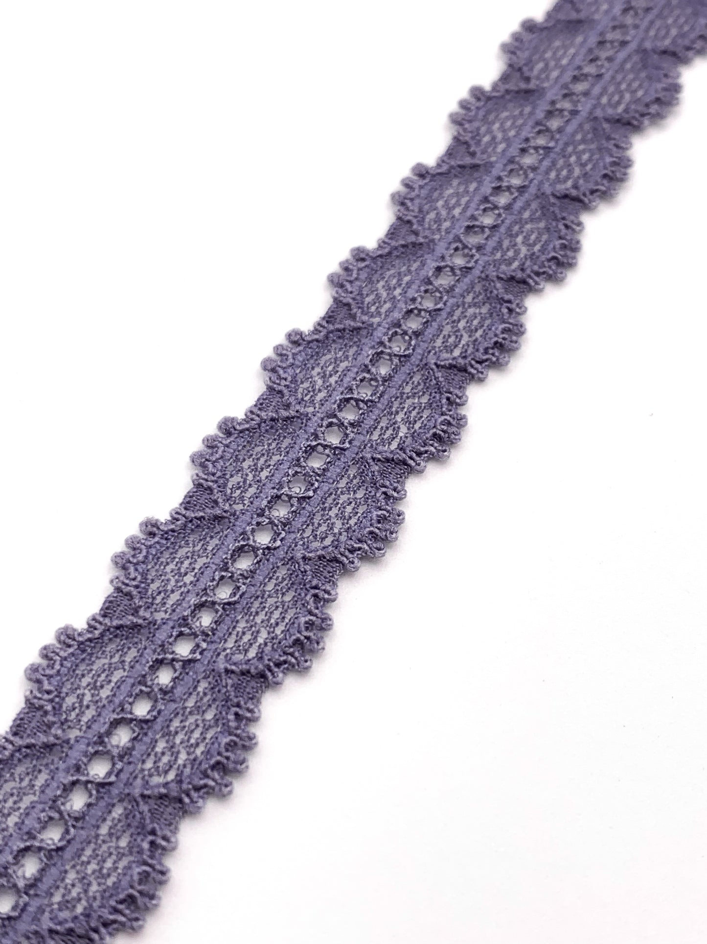 Narrow Stretch Lace Trim | 1.5cm Wide | Old Lavender | Price per metre