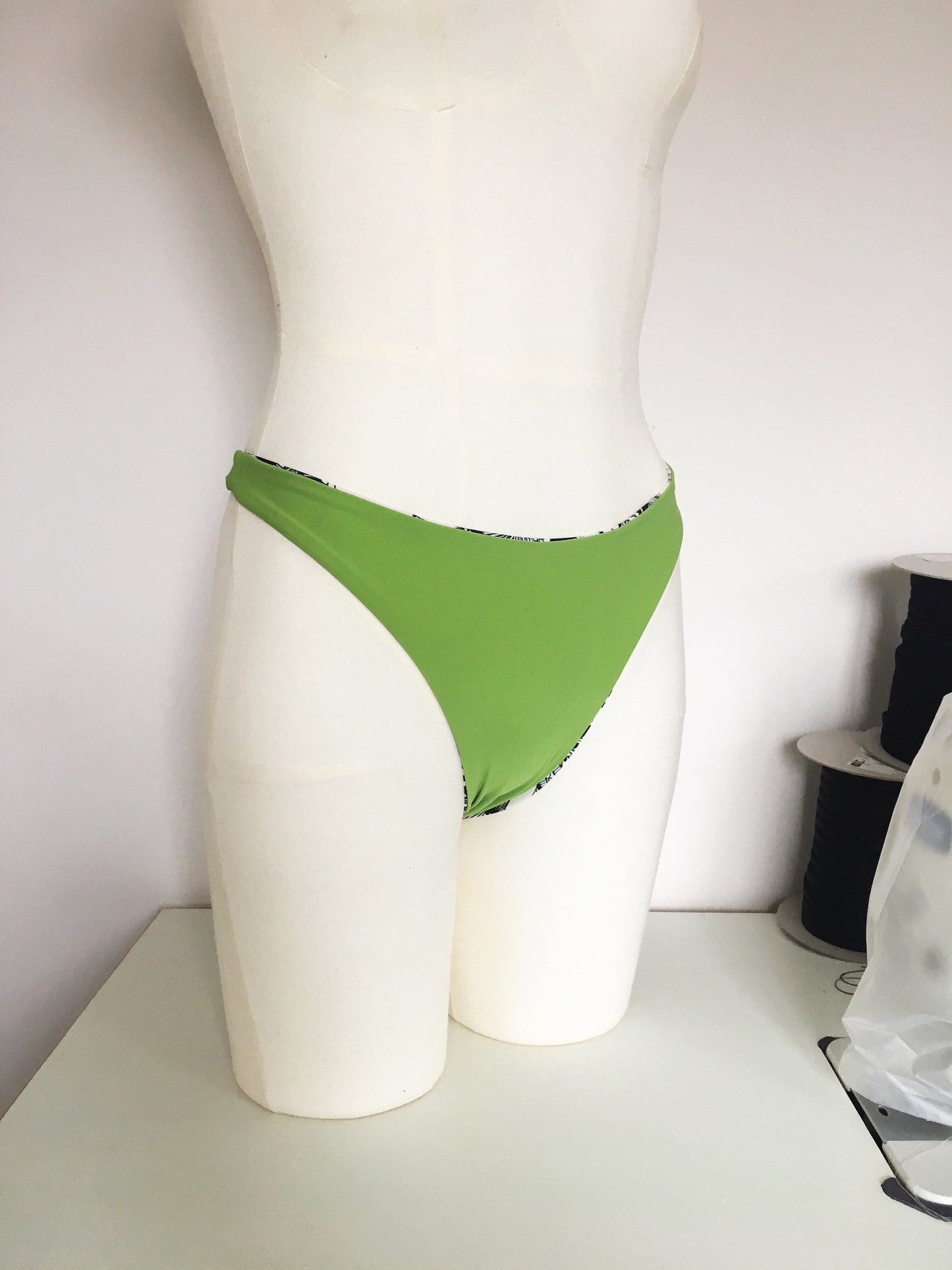 Swim Thong Sewing Pattern | Reversible Swimwear sizes XXS-5XL | Sandra